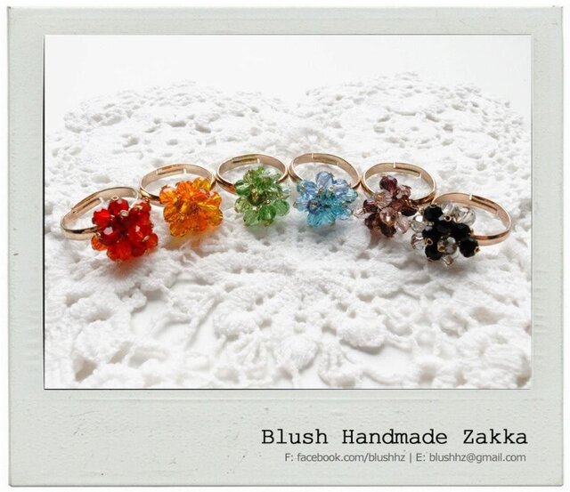 Blush Handmade Zakka:花クリスタルビーズ調節可能な金メッキリングの画像1枚目