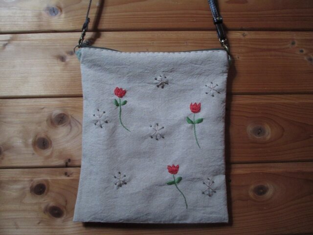 ナチュラルポシェット*刺繍の画像1枚目