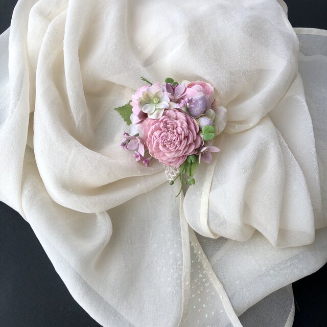 コサージュ&ヘアーアクセサリー 薔薇の画像1枚目