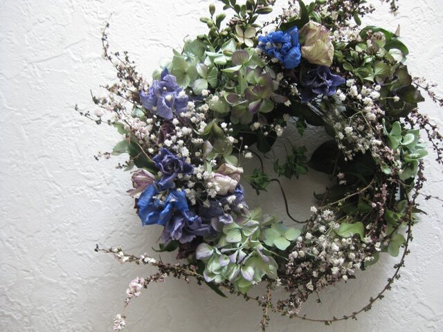雪柳と春の花のwreathの画像1枚目