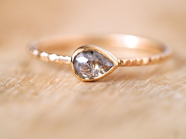 Flow Of Clouds Diamond Ringの画像1枚目