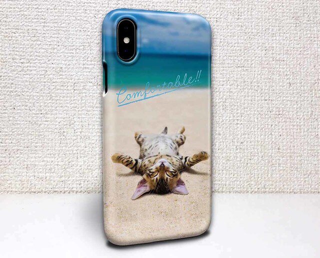 iphone ハードケース iPhoneX iphone8 iphone8 plus 猫 海岸でひなたぼっこをする猫の画像1枚目