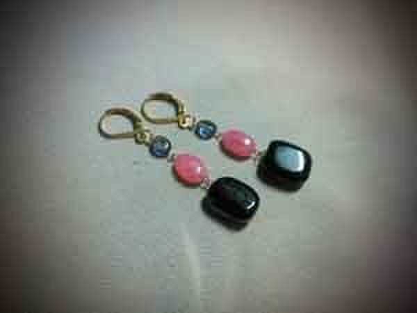 【sold out】スギライトのヒーリングピアス♪の画像1枚目