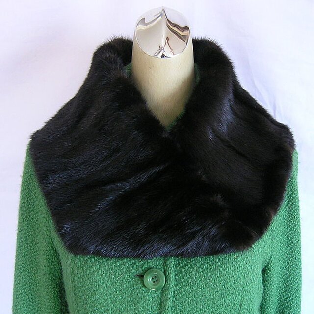 ¶ new antique fur ¶ ダークミンクゆったりきれいめnejiriスヌード「spie」の画像1枚目
