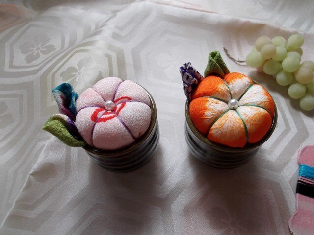 和の針山~ぐいのみ+ピンク/朱色の画像1枚目