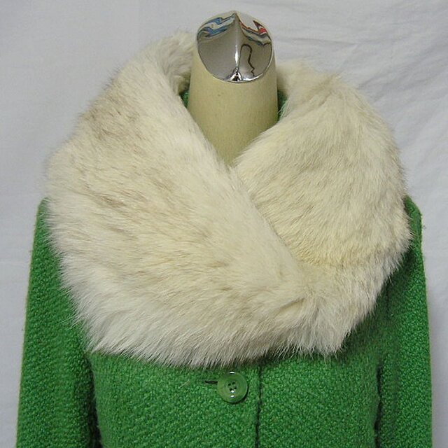 ¶ new antique fur ¶ ブルーフォックスnejiriスヌード「moti」の画像1枚目