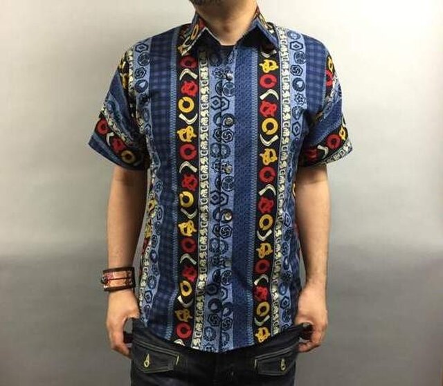 半袖和柄シャツ(歌舞伎役者文様)の画像1枚目