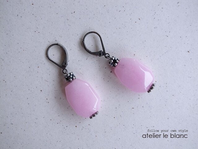 桜色 #6~ジェイドのドロップピアス(アッシュ)~の画像1枚目