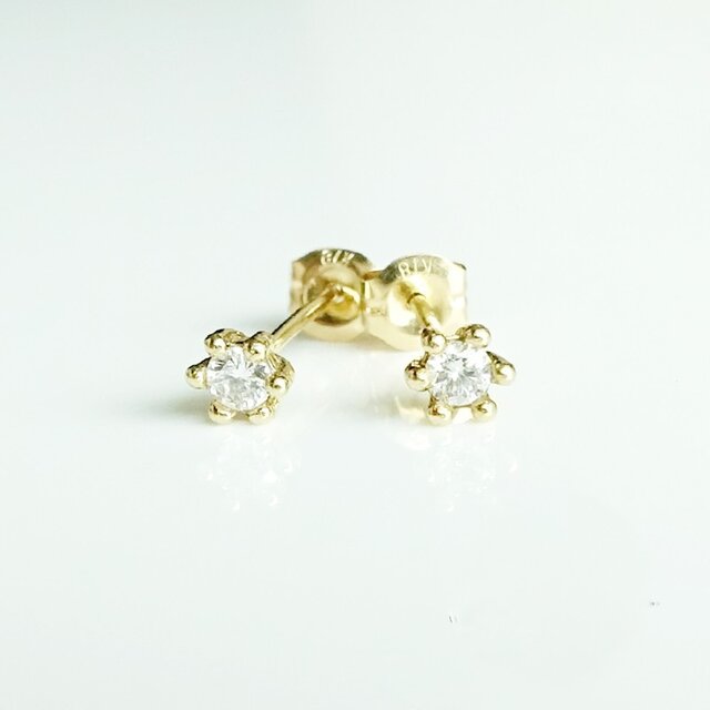 18k 一粒ピアス ダイヤモンドの画像1枚目