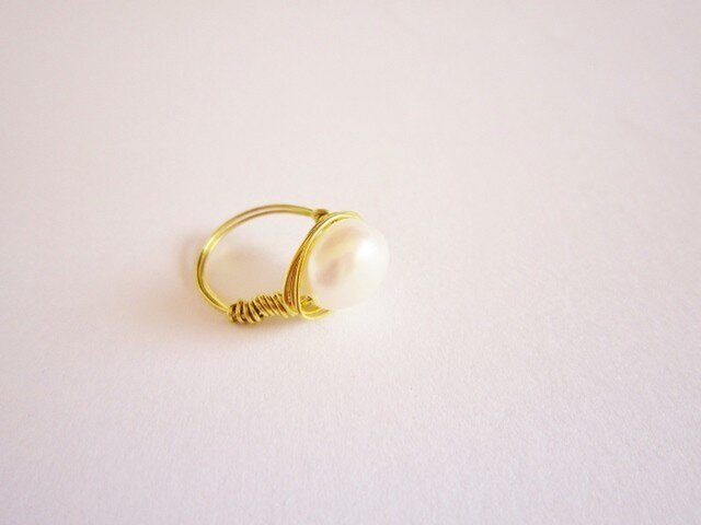 ころりんパール Wire Ringの画像1枚目