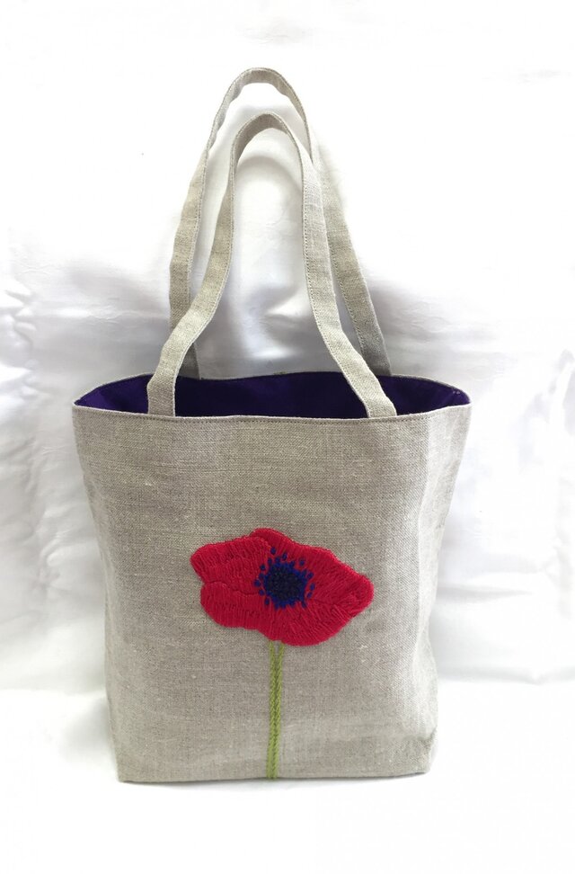 アネモネ刺繍のバッグの画像1枚目