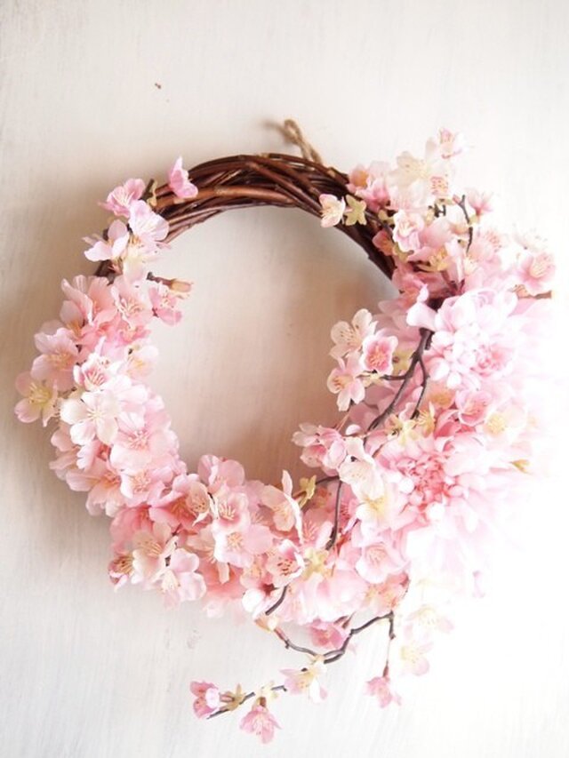 憧れの桜色満開♪桜の花のリース | iichi 日々の暮らしを心地よくする