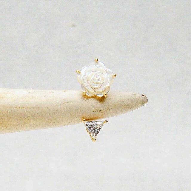 CPe-003 Flower-C Tri Pierce ピアス 片耳 Not a pairの画像1枚目