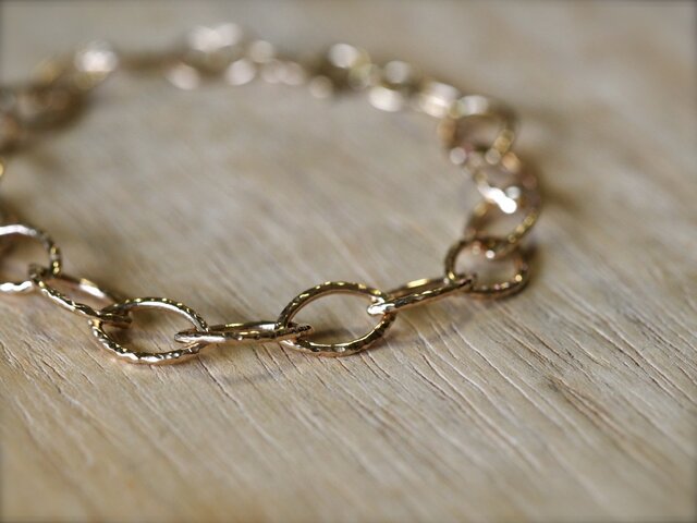 Infinity Leaf Gold Braceletの画像1枚目