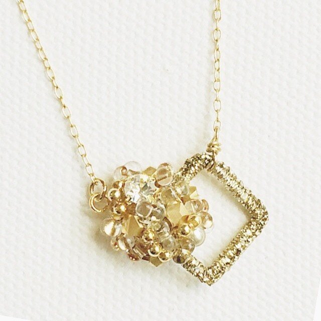 スクエアネックレス(シャンパンゴールド) petit couture seriesの画像1枚目
