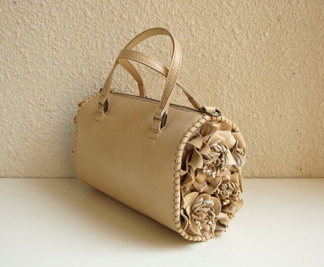 petals筒型レザーバッグ_ybの画像1枚目