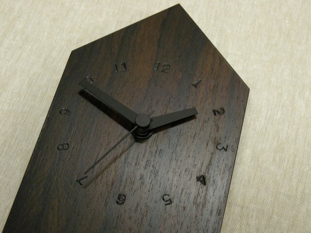 掛時計 004 「BLACK TOWER」の画像1枚目