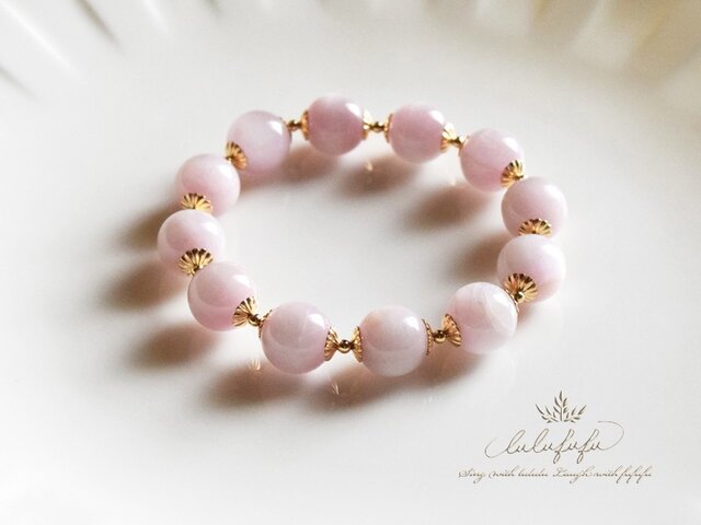 花明かり*春宵の舞~ナイジェリア産クンツァイトのブレスレットの画像1枚目