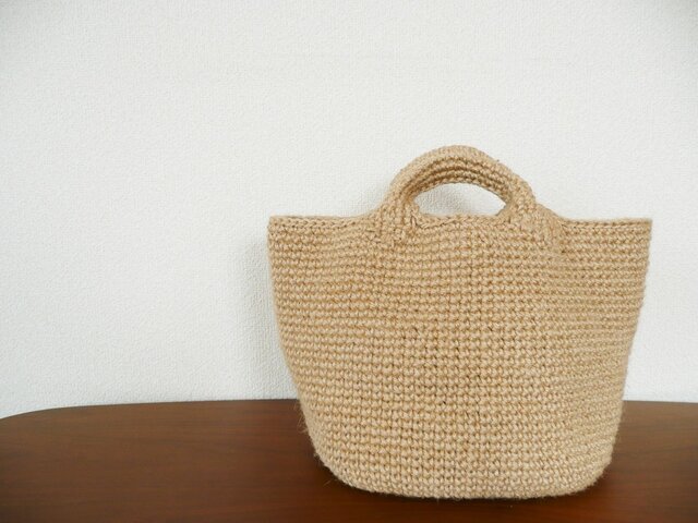 麻ひものトートバックの画像1枚目