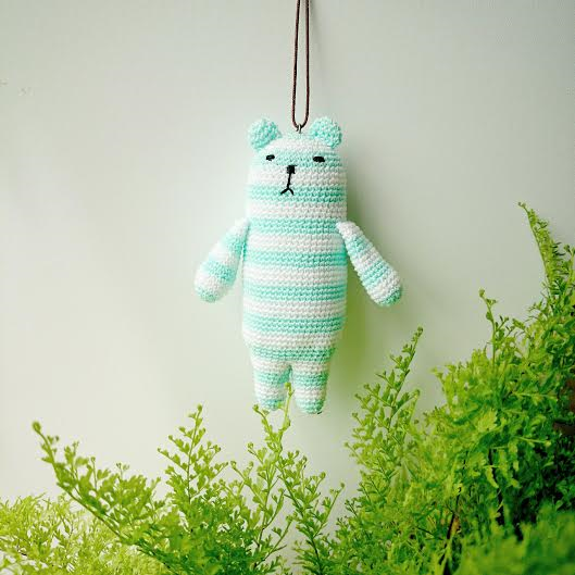 amigurumi * クーマmini(ミント×白)の画像1枚目