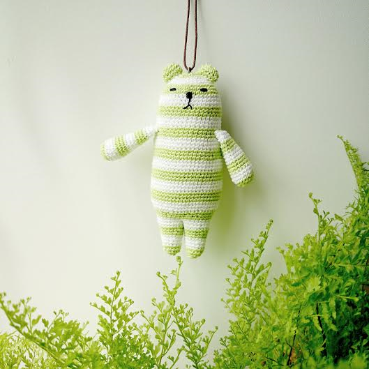 amigurumi * クーマmini(黄緑×白)の画像1枚目