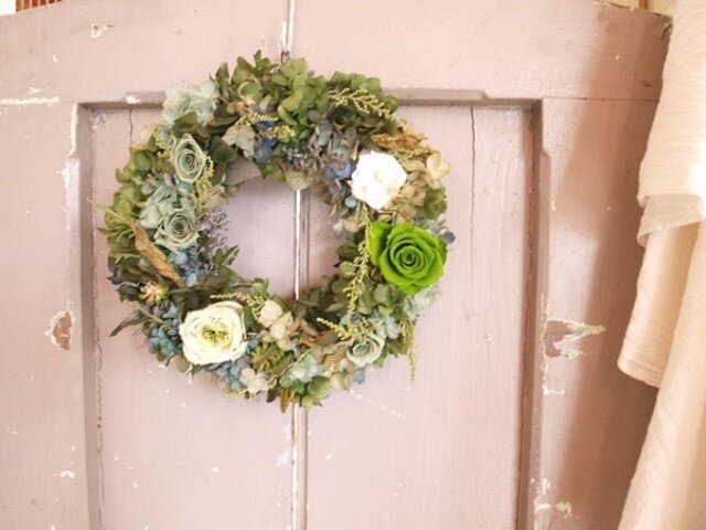 大きなグリーンリース～深緑の森 | iichi 日々の暮らしを心地よくする