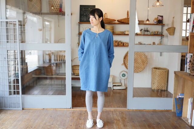 エシカルヘンプコクーンワンピース 正藍染め藍色の画像1枚目