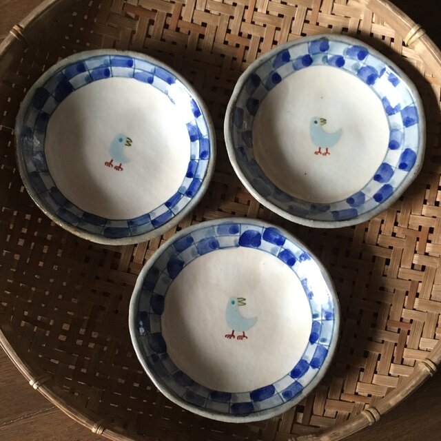 再・再・再出品 青いとりの深皿の画像1枚目
