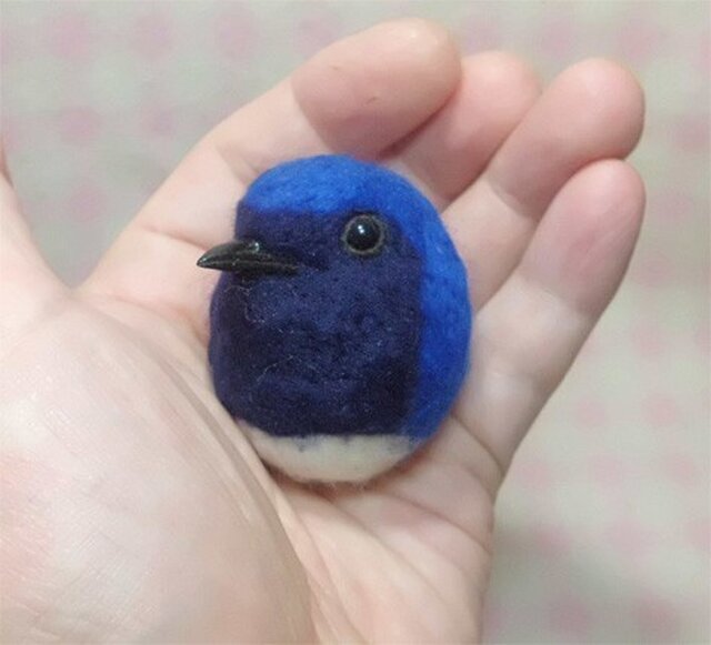 オオルリ 大瑠璃 ☆選べる2タイプ☆(Aマグネット・Bクリップ付ブローチピン) ころころ丸顔♪ 羊毛の小鳥 【受注製作】の画像1枚目