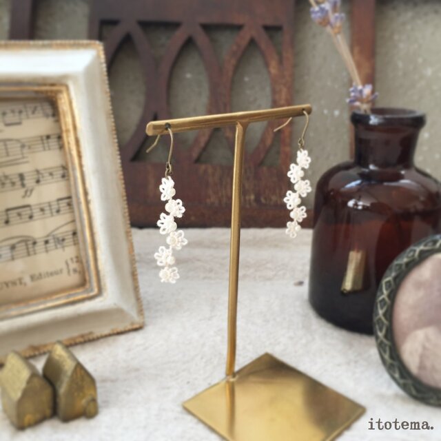 small flower*pierceの画像1枚目