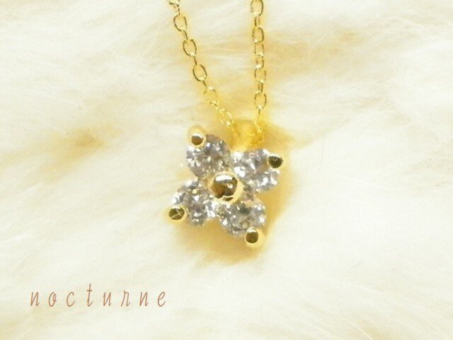 14kgf~キュービックジルコニアflowerのネックレスの画像1枚目