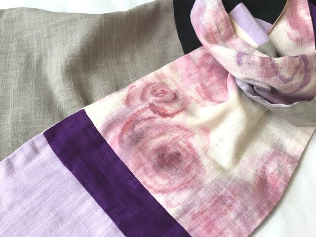 ガーゼストール手描き柄・淑女の薔薇の画像1枚目