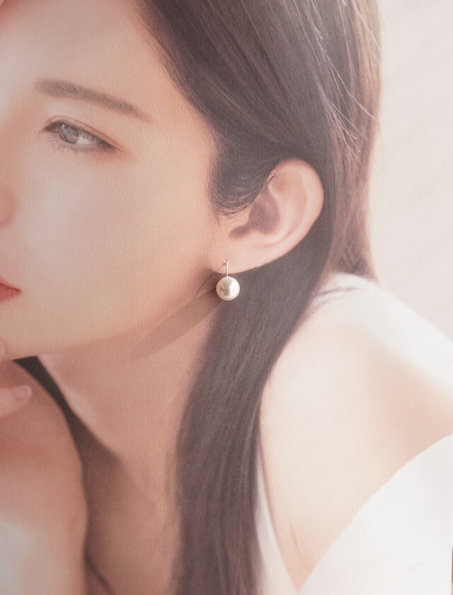 パールフックピアス10Kホワイトゴールド 10mm 色：ホワイト | iichi