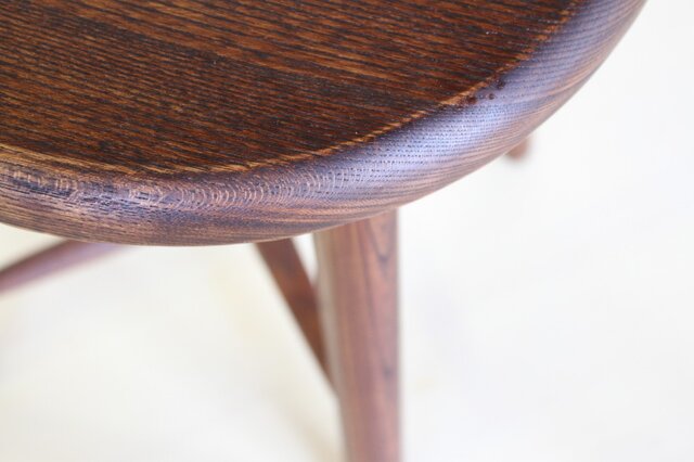 スツールA・ケヤキ材柿渋アンティーク仕上げ | iichi 日々の暮らしを