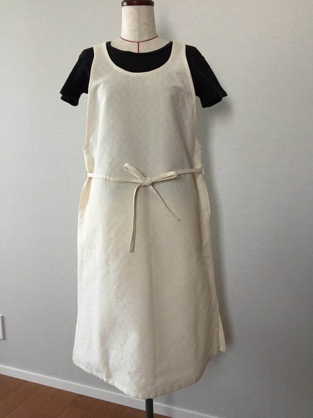 エプロン&ジャンパースカートの画像1枚目
