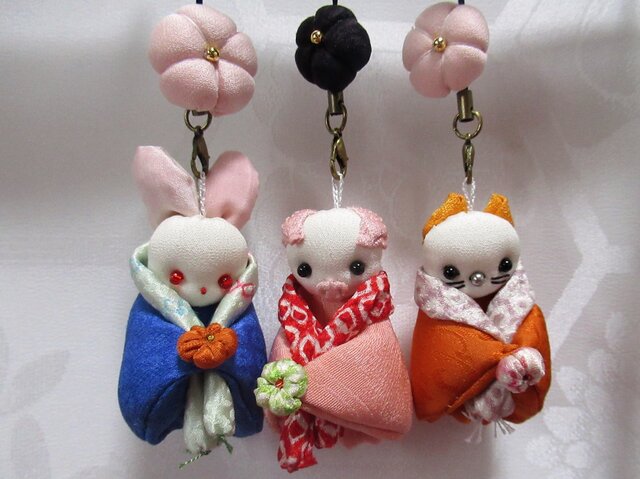 ねこ　うさぎ　うし　着物　古布　ハンドメイド ねこ うさぎ うし 着物 古布 ハンドメイド ファッション小物