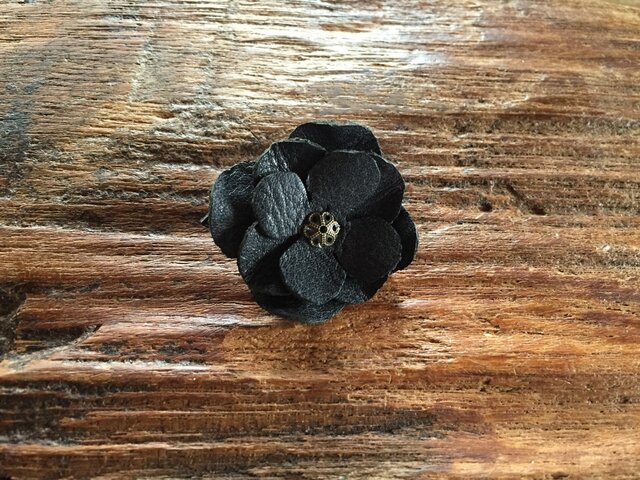 革花のブローチピン 金具2cm G3の画像1枚目