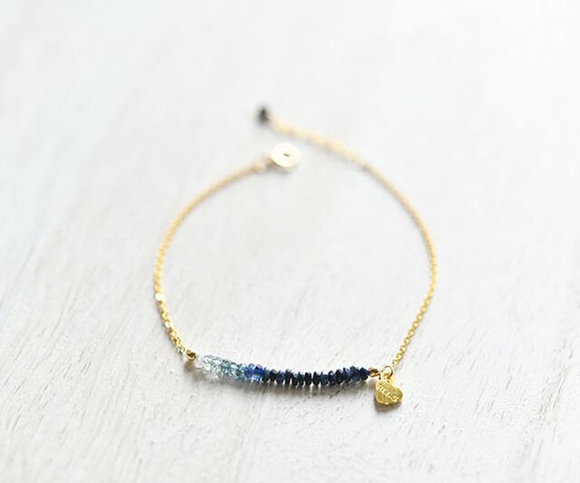 カリスマ性、勝利運、金運などを高める ブルーサファイアの