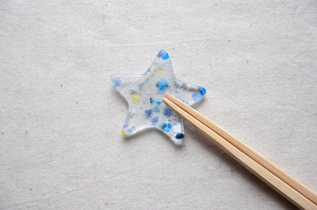 ガラスの箸置き 星の画像1枚目
