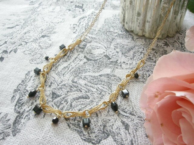 【SOLD OUT】ヴィンテージチェーンとスワロのネックレス -Virgo-の画像1枚目