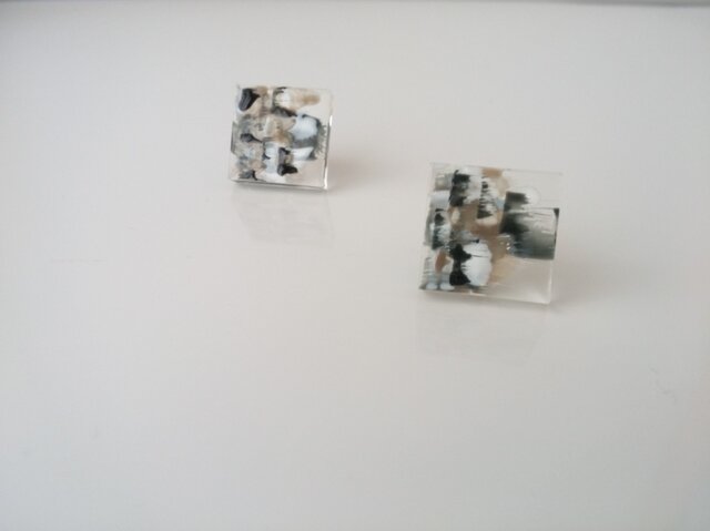 送料無料『wing 』pierce/quail/14kgfの画像1枚目