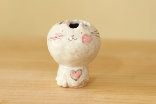 ハートねこの花入れ。の画像1枚目