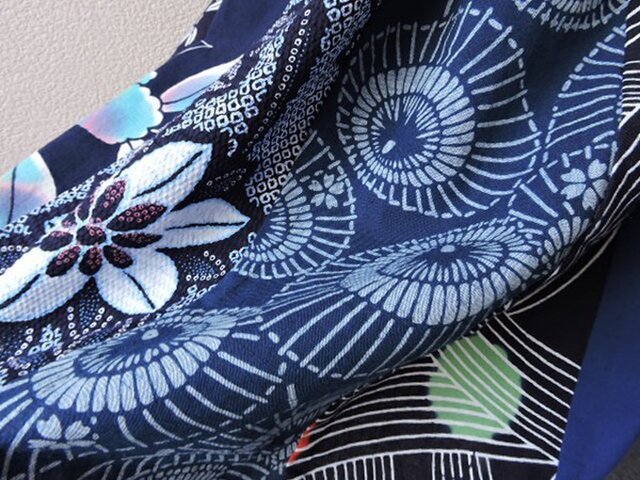 浴衣リメイク93番　浴衣地パッチワーク単衣スカジャン風 浴衣リメイク93番 浴衣地パッチワーク単衣スカジャン風