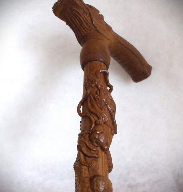 ★龍のウッドステッキ★木彫りの龍★送料無料★