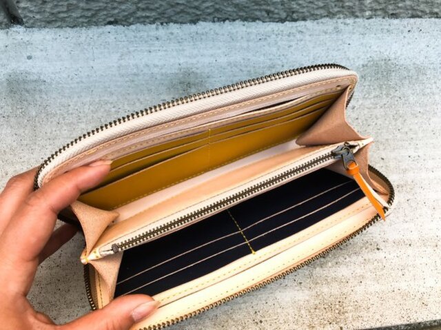【送料無料】色を楽しむ使えるお財布！「ラウンドジップ財布」スマホもＯＫ！受注生産（RZW-TWYN-WWC-Y)Ⅲ