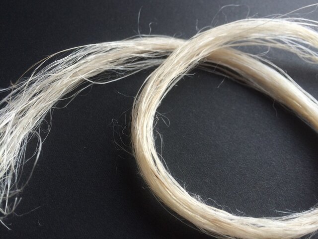 麻績み用繊維（糸の作り方ガイド付き） iichi 日々の暮らしを心地よくするハンドメイドやアンティークのマーケットプレイス