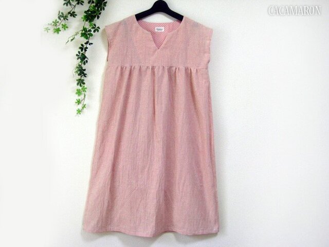 S~LL 綿麻ストライプのキーネックワンピース ピンク 【受注】の画像1枚目