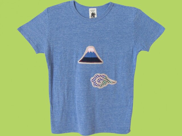 パッチワークの富士山Tシャツの画像1枚目