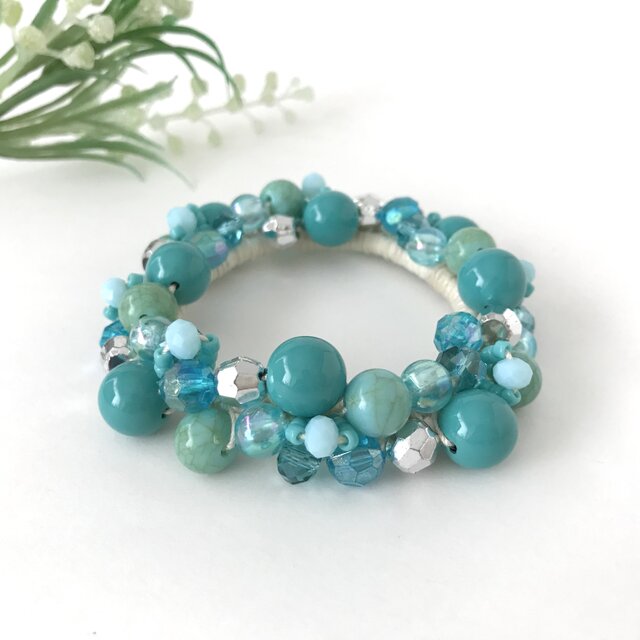 ターコイズ ブルー のクロッシェ シュシュ かぎ針編み ビジュー ビーズ ヘアゴム まとめ髪 2way