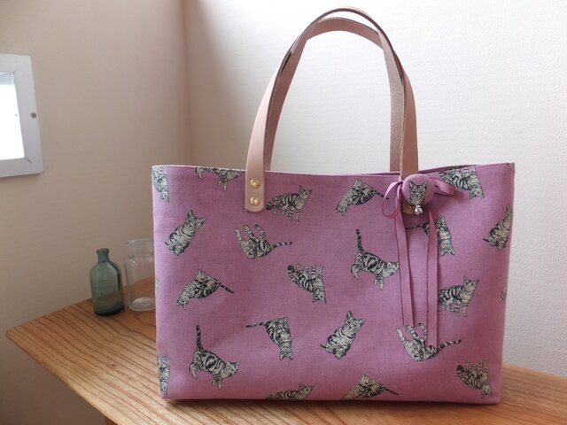 sac de chat roseトラ猫のバッグ ピンク | iichi 日々の暮らしを